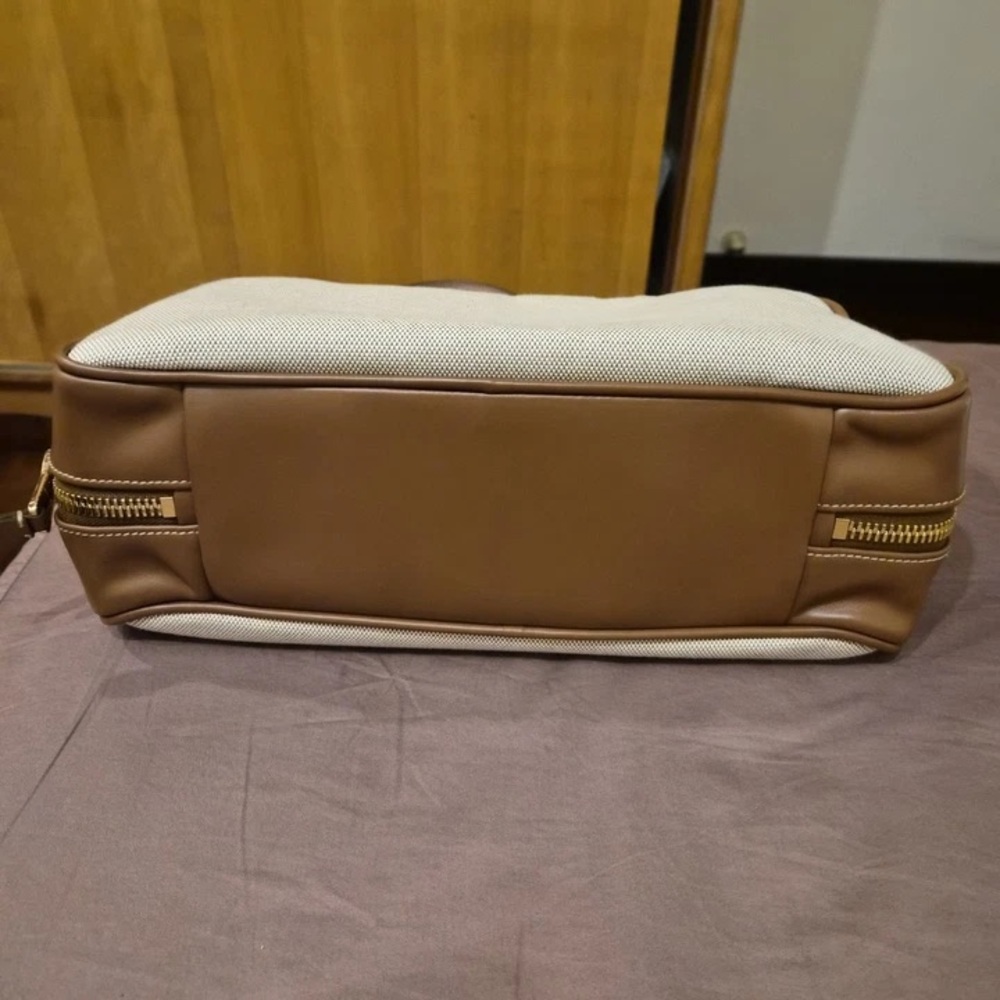 Miu Miu Cream and Brown Shoulder Bag - Picture 3 of 3